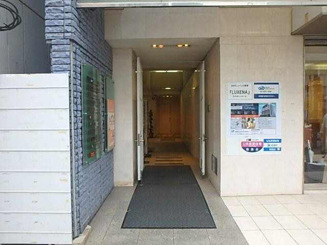 池袋ＴＡビルエントランス②