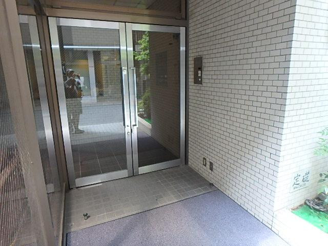 ウエストコート２１エントランス③