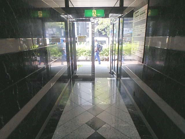 キウレイコンビルホール③