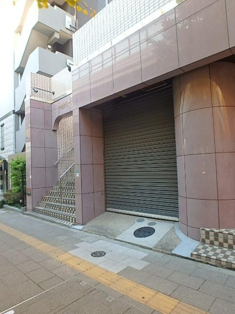 カルドアンビエンテエントランス①