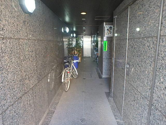 ヨシフジビルホール①