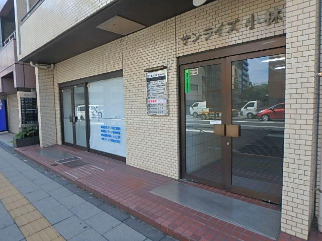 サンライズ小林ビルエントランス①