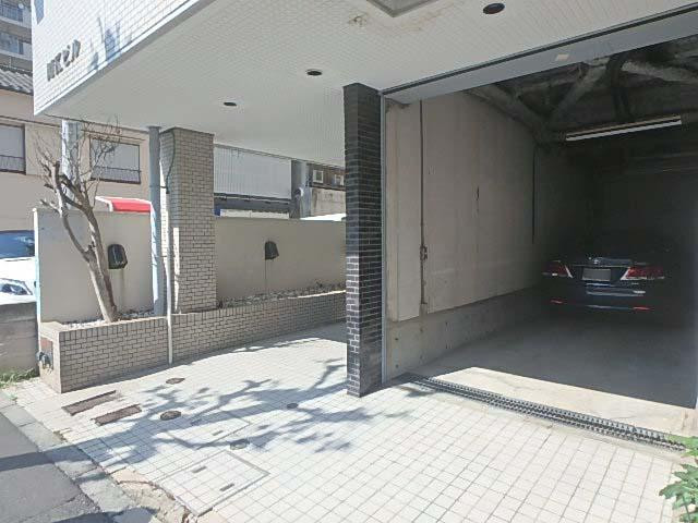 ＭＫビルエントランス①