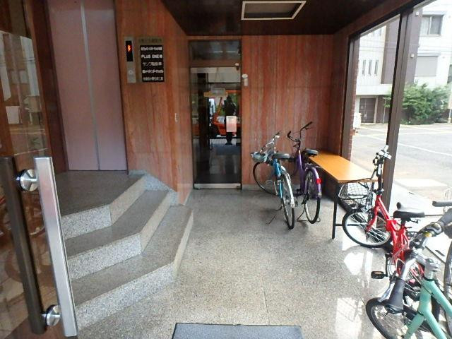 小野ビルホール①