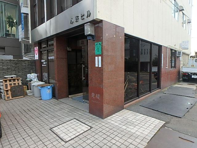小野ビルエントランス①