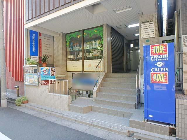 田村ビルエントランス①