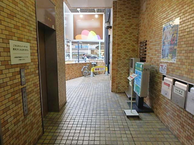 サン・ソウゴ池袋ビルホール③