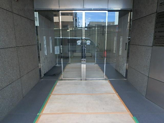 エントランス②