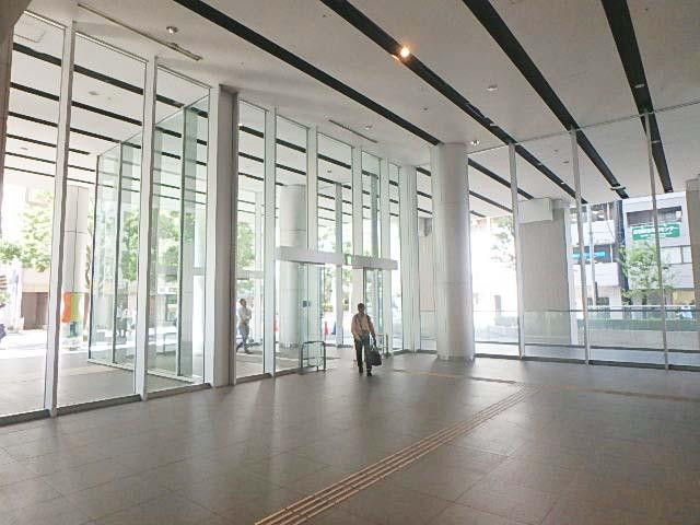 ライズアリーナビルホール③