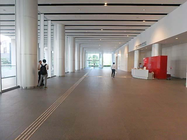 ライズアリーナビルホール①