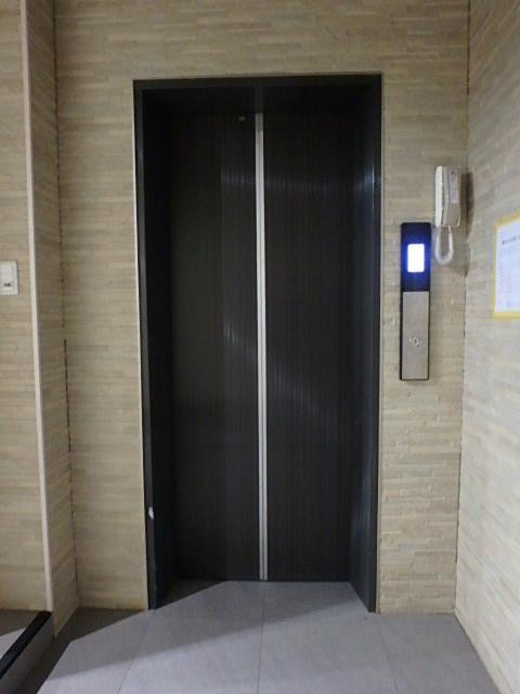 東池袋ビルホール②