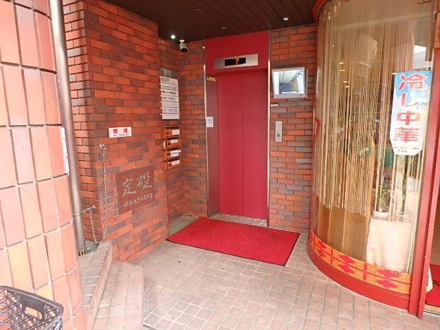 高原ビルホール①