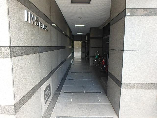 ＩＮＳビルエントランス②