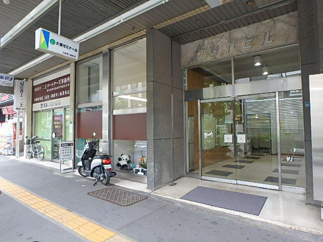 フサカビルエントランス①