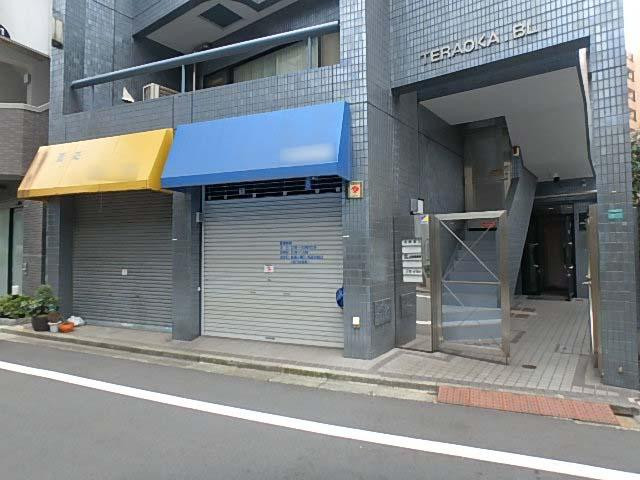 寺岡ビルエントランス①