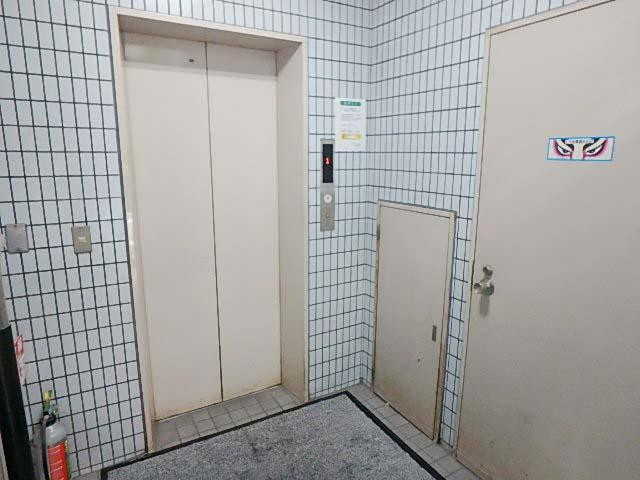 ＨＫアークビルホール②