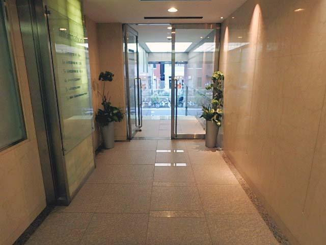 ホール③