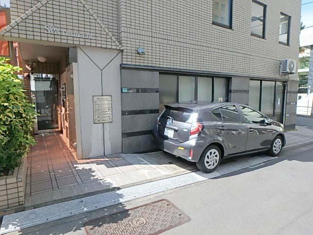 エントランス①
