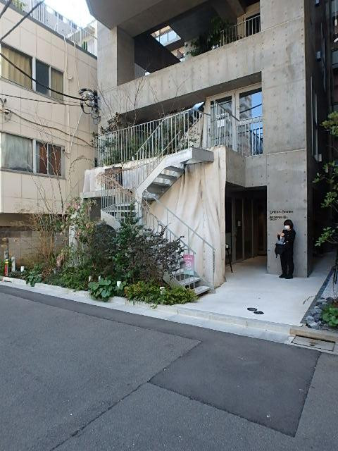アーバングリーンエントランス②