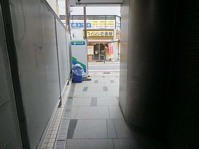 ホール③