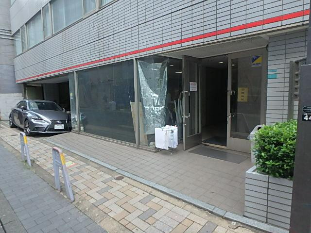 Ｍ．ＢＡＬＡＮＣＥ＋　ＩＫＥＢＵＫＵＲＯ　ＳＯＵＴＨエントランス①