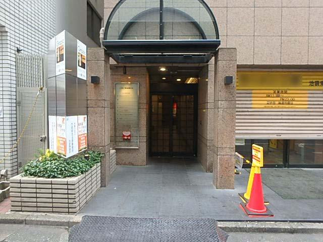 いちご南池袋ビルエントランス②