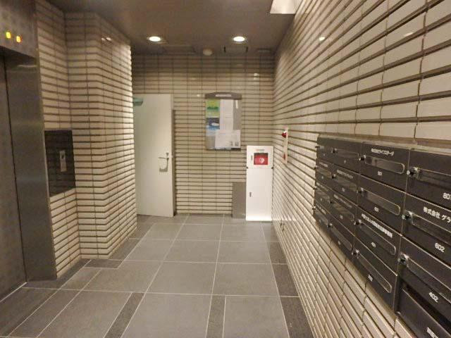 いちご南池袋ビルホール③