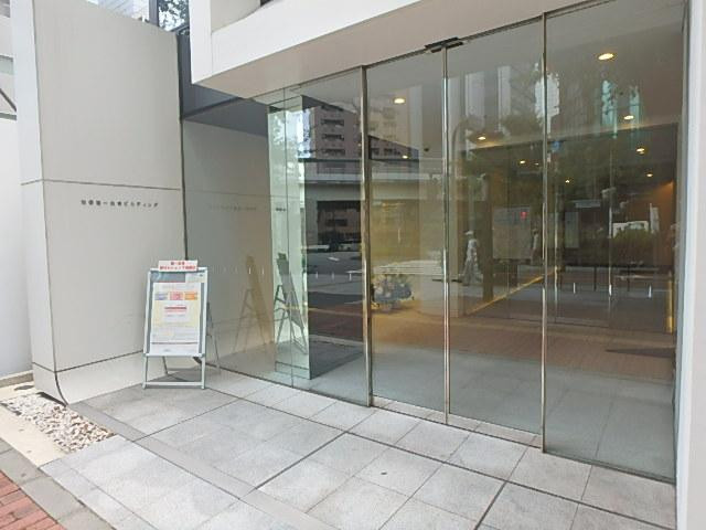 池袋第一生命ビルエントランス①