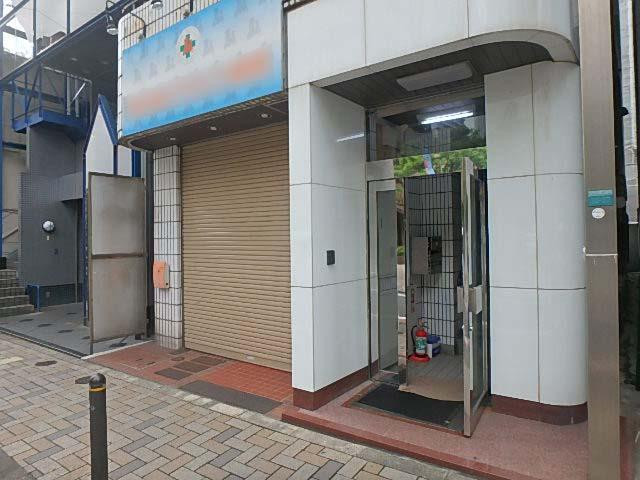 都竹ビルエントランス①