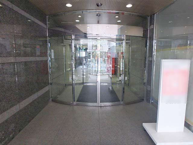 ＨⅠ池袋ビルエントランス②