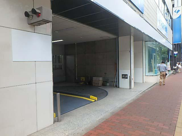 ＫＨＫ池袋ビルエントランス②