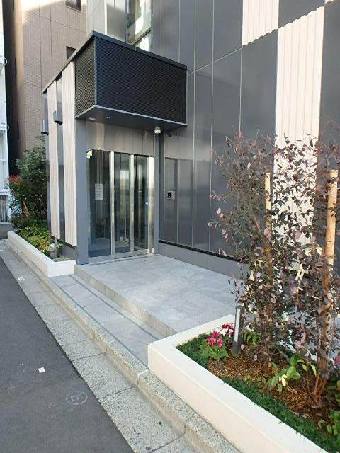 南大和ビルエントランス①