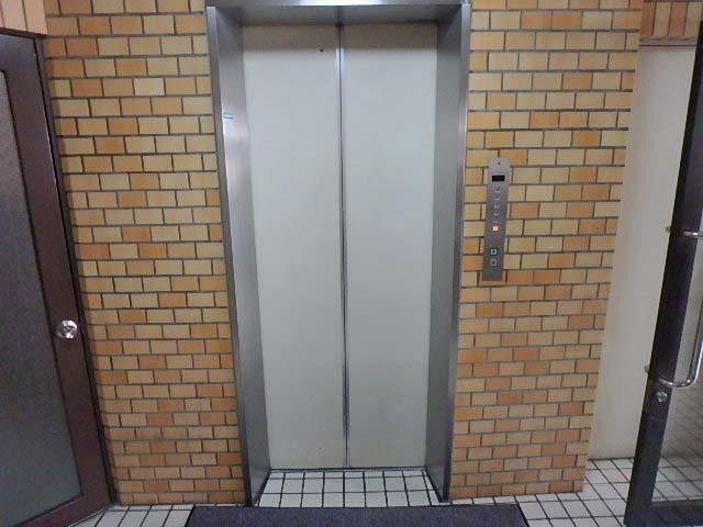 伊藤ビルホール②