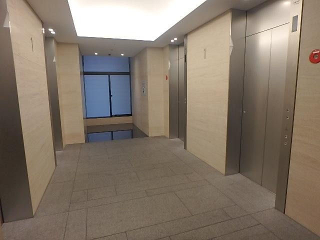 ホール②