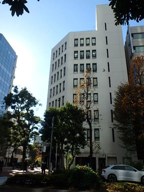 大和証券池袋ビル外観③