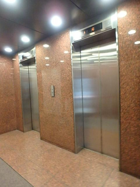 大和証券池袋ビルホール④