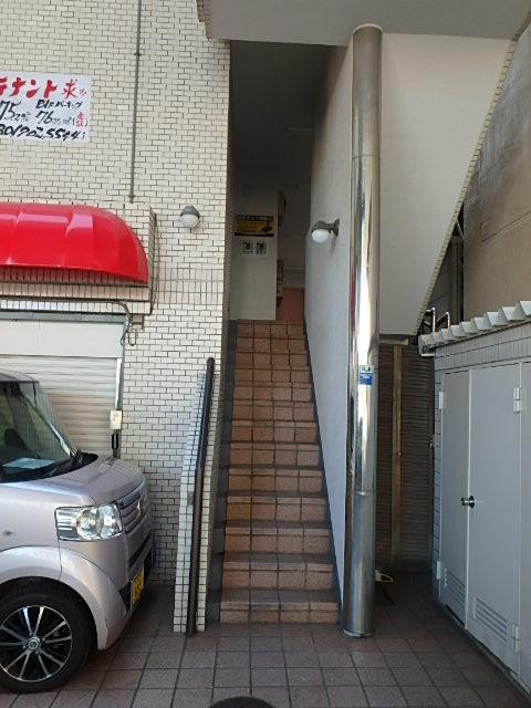 アムヒルズ池袋エントランス③