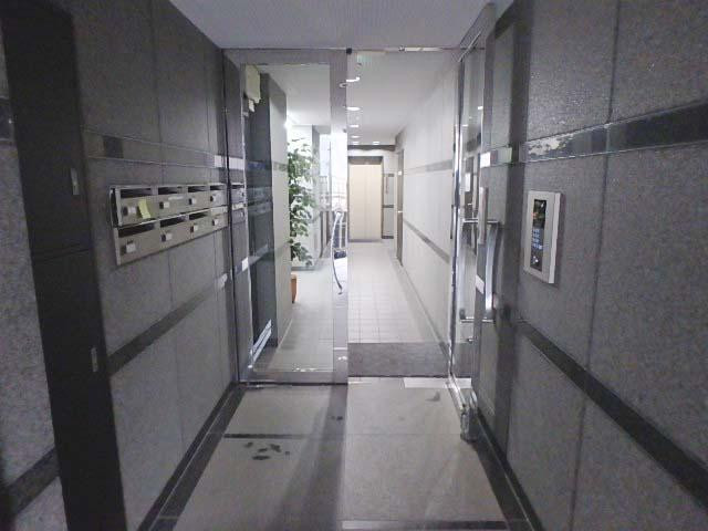 エントランス②