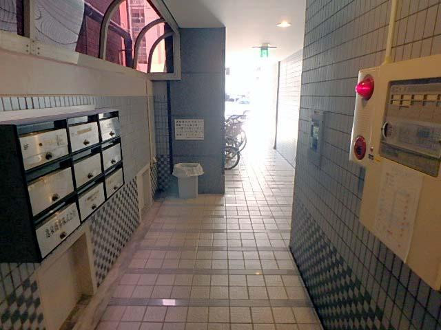 大塚キャリアビルホール③