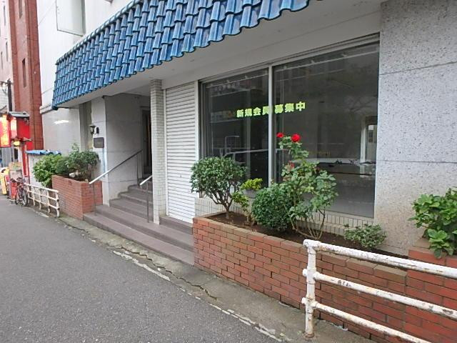 ヴィップ大塚香川ビルエントランス①