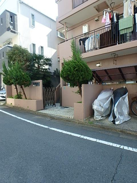 いしぐろはうすエントランス①
