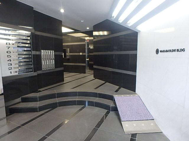 池袋若林ビルホール①