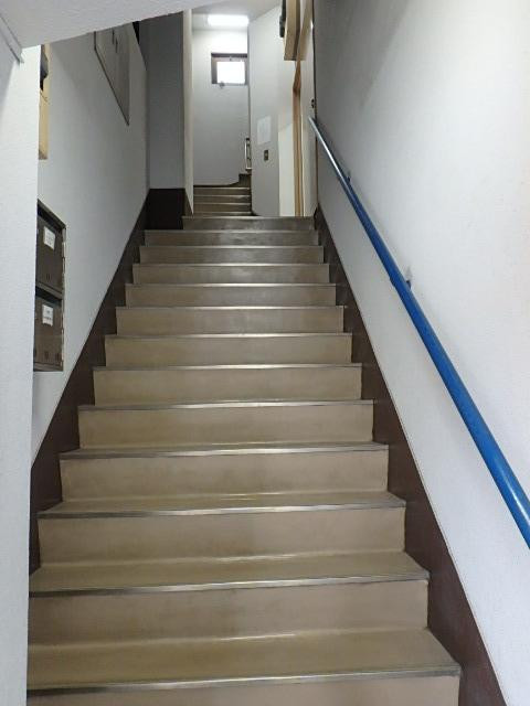 アロマビルホール①