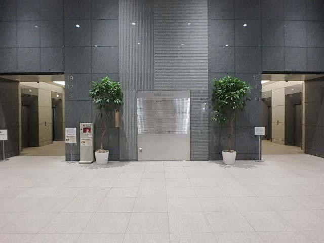ホール④