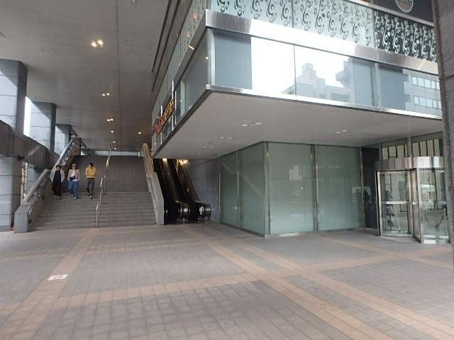 アルカウエストＡＩＧタワーエントランス①