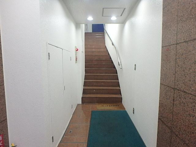 高貝ビルホール①