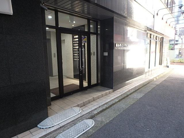 エントランス①
