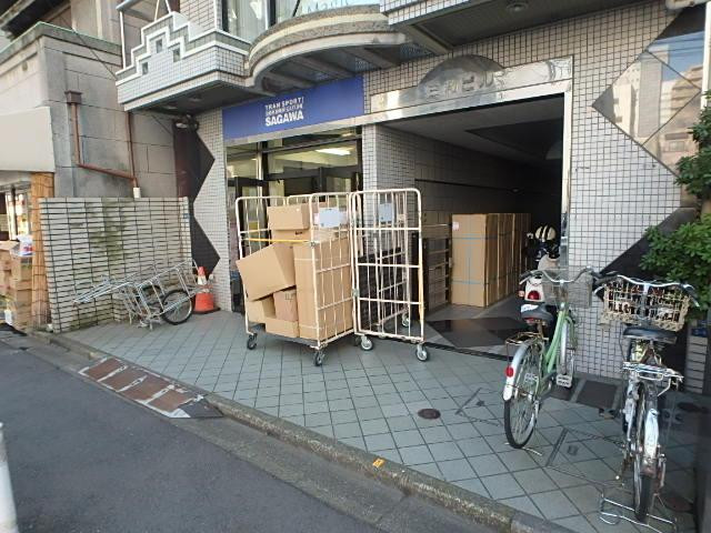 三和ビルエントランス①