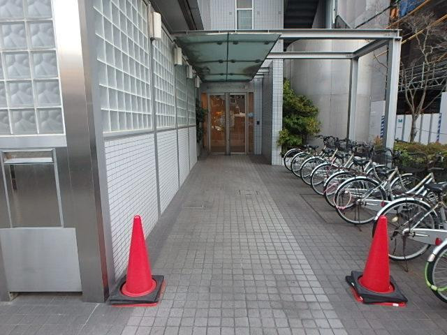 東京トラフィック錦糸町ビル南館エントランス②