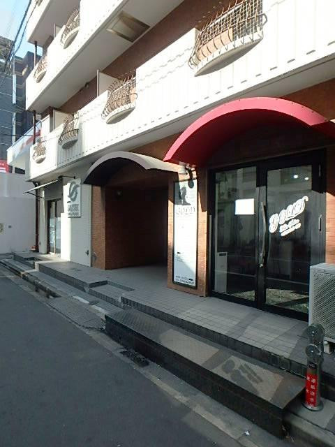 エントランス①